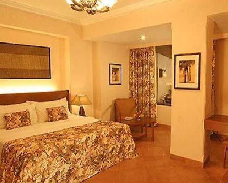 Hotel Roma Palace Kukas Phòng bức ảnh